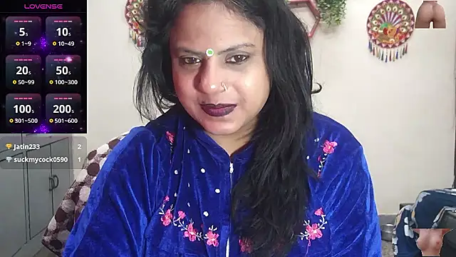 Snapshot of Sexy_komolika chatting on January 15, 2026, 3:55 am Sexy komolika online show from January 15, 2026, 3:55 am