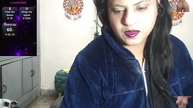 Snapshot of Sexy_komolika chatting on February 6, 2026, 3:48 pm Sexy komolika online show from February 6, 2026, 3:48 pm