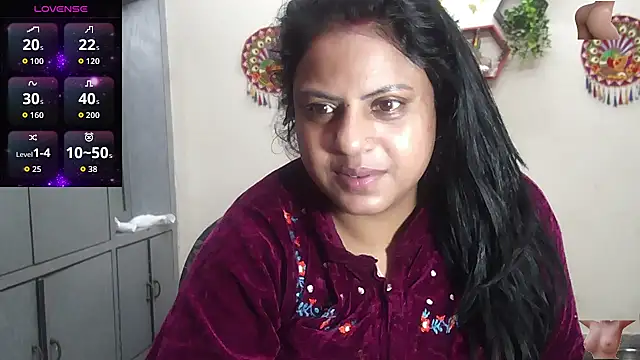 Snapshot of Sexy_komolika chatting on February 23, 2026, 2:42 am Sexy komolika online show from February 23, 2026, 2:42 am