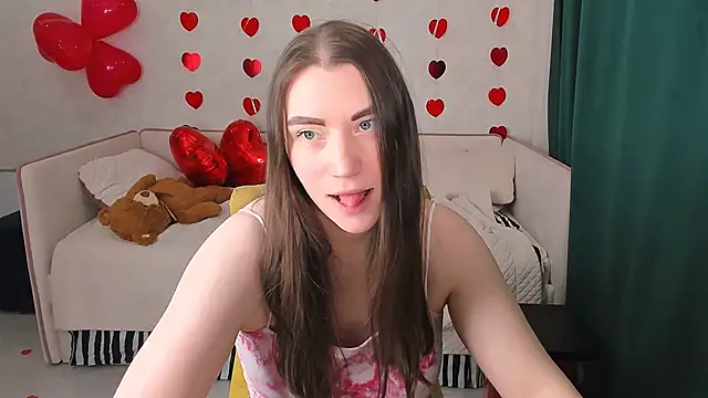 pussyhome2407 online show from February 14, 2025, 10:36 pm