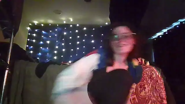 EyaDivine1 online show from March 15, 2026, 7:42 pm