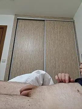 petarpalashev8777 online show from January 10, 2026, 7:48 pm