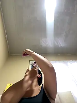 PaulinaDuarte online show from January 8, 2026, 11:56 am