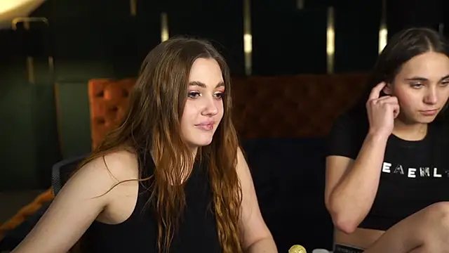 Snapshot of Grace_Fantasy chatting on December 13, 2024, 3:27 am Grace Fantasy online show from December 13, 2024, 3:27 am