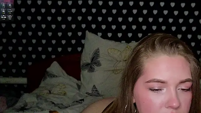 Snapshot of Grace_Fantasy chatting on February 6, 2026, 12:04 am Grace Fantasy online show from February 6, 2026, 12:04 am