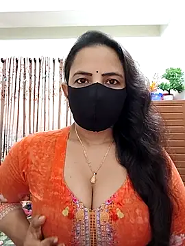 Payel-Sen online show from October 30, 2025, 7:25 pm