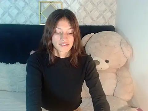 Emma-Wilson online show from December 19, 2025, 4:30 am