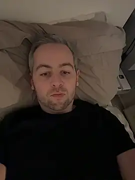 Snapshot of IrishManc chatting on November 19, 2025, 2:50 pm IrishManc online show from November 19, 2025, 2:50 pm