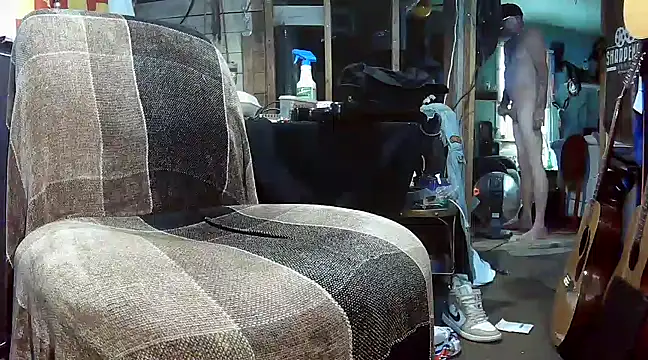 Snapshot of lustfan69 chatting on March 11, 2025, 6:19 pm lustfan69 online show from March 11, 2025, 6:19 pm