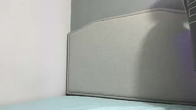 dominic brandd23 online show from November 22, 2025, 8:19 pm