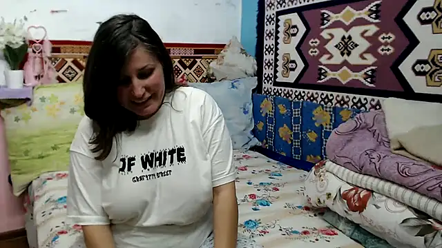 AdelineBlueEyes online show from November 11, 2025, 11:10 am