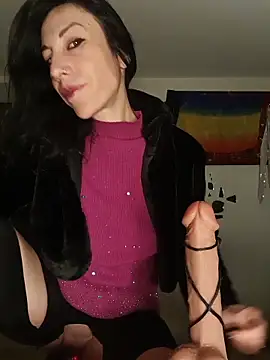 freyamoret online show from April 6, 2026, 2:42 am