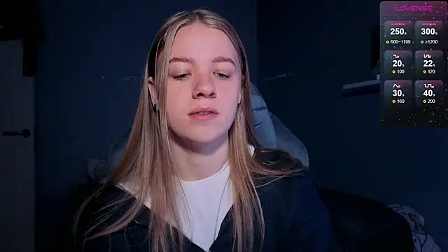 candy maggie online show from September 30, 2025, 5:29 pm