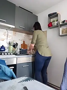 KristenVega online show from December 16, 2025, 8:19 am