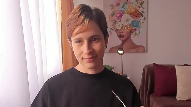 cuddlingbunny online show from March 10, 2025, 7:50 pm