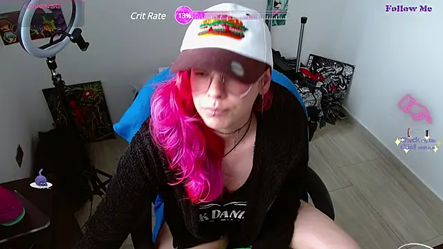 natasha laulau online show from March 10, 2025, 9:18 pm