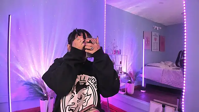 MaveParks  online show from November 5, 2025, 11:32 am