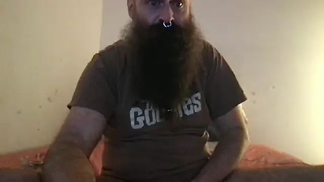 JunkieShitPig online show from October 8, 2025, 8:39 pm