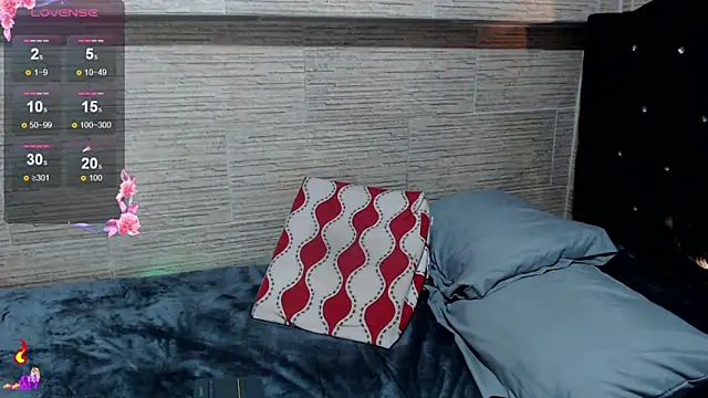 pretty cristal69 online show from November 3, 2025, 11:44 am