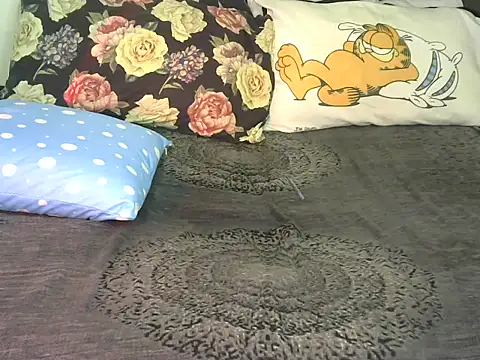 Bella cute01 online show from July 22, 2026, 2:42 pm