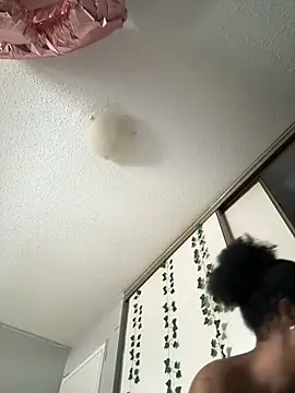 Your Paris online show from March 9, 2025, 7:59 pm