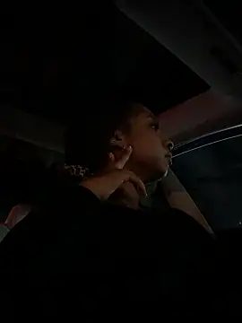 Your Paris online show from November 4, 2025, 11:59 pm