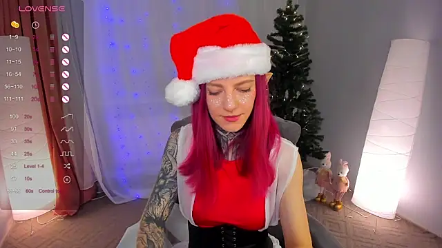 Snapshot of Roxy_____ chatting on December 21, 2024, 8:32 pm Roxy online show from December 21, 2024, 8:32 pm