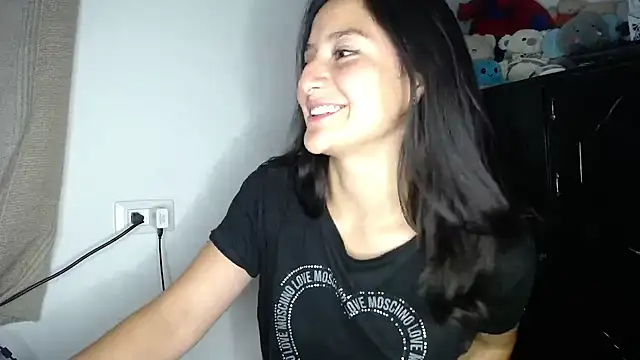 iris 798 online show from March 3, 2025, 4:14 am