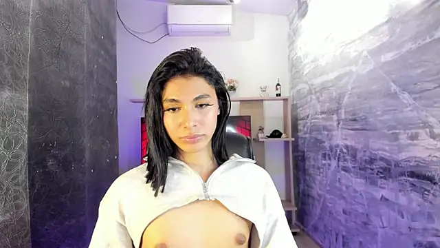 IsabelleFoxx  online show from January 18, 2025, 8:41 am