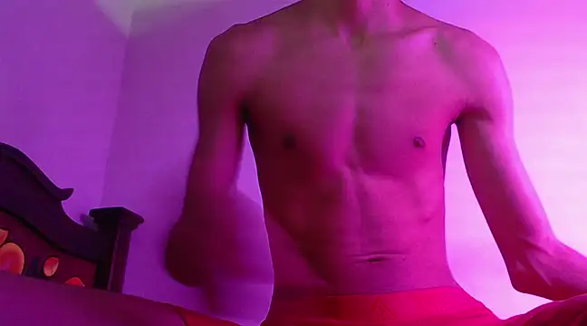 isaaclatino online show from January 3, 2025, 10:40 pm