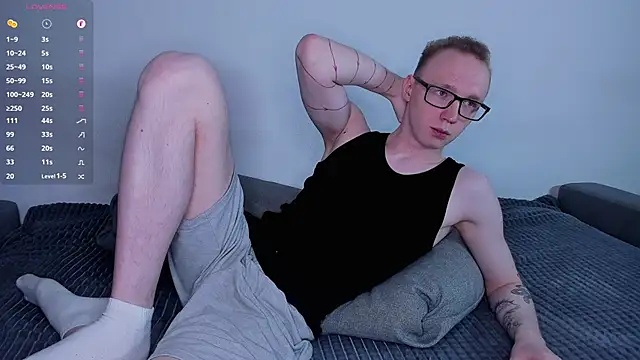 Alex silents online show from May 12, 2026, 1:08 pm