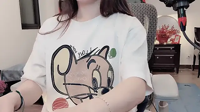 Snapshot of Berrysweet_68 chatting on March 28, 2026, 3:11 pm Berrysweet 68 online show from March 28, 2026, 3:11 pm