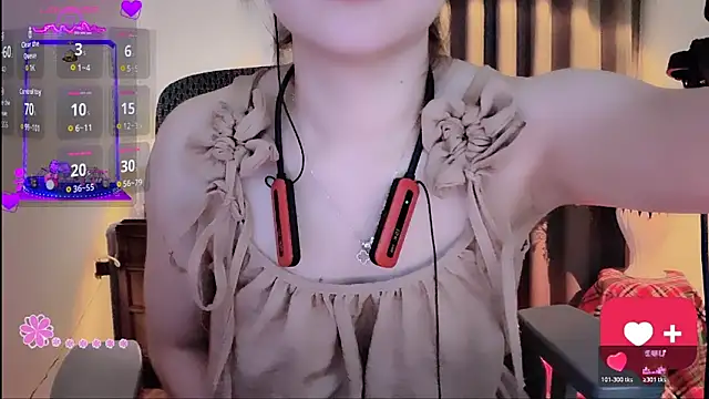 Snapshot of Berrysweet_68 chatting on May 9, 2026, 6:02 pm Berrysweet 68 online show from May 9, 2026, 6:02 pm