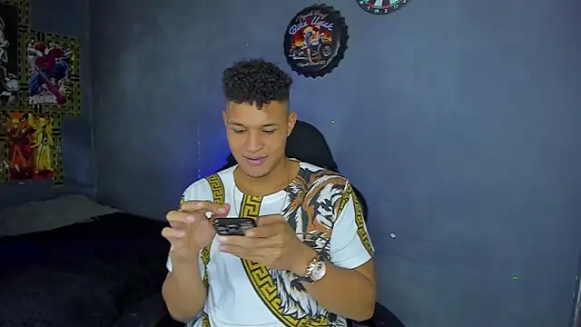 Snapshot of jlca_black_x chatting on February 19, 2025, 9:14 pm jlca black x online show from February 19, 2025, 9:14 pm