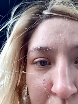 xWhoreAbleX Pika online show from December 20, 2024, 9:39 pm