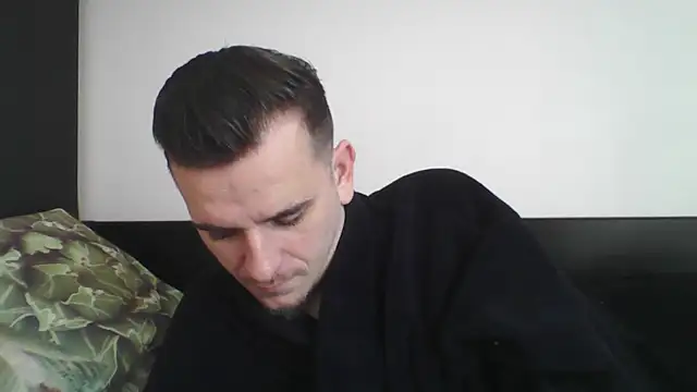 Huge cock22cm online show from March 4, 2025, 6:47 am