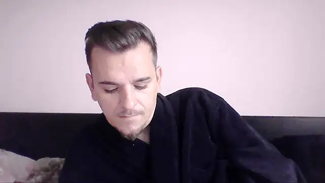 Huge cock22cm online show from October 1, 2025, 7:14 am