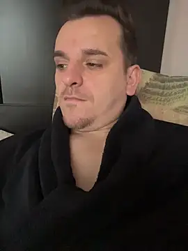 Huge cock22cm online show from February 25, 2026, 8:02 am