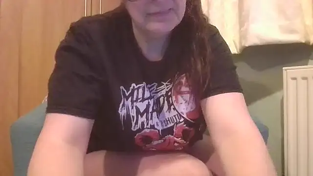 Snapshot of MissKisu chatting on May 18, 2026, 8:58 pm MissKisu online show from May 18, 2026, 8:58 pm