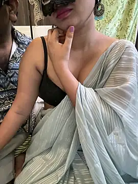 Snapshot of Magical-Couple-telugu chatting on December 21, 2024, 12:09 am Magical-Couple-telugu online show from December 21, 2024, 12:09 am