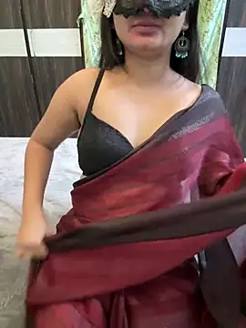 Snapshot of Magical-Couple-telugu chatting on December 26, 2024, 8:53 pm Magical-Couple-telugu online show from December 26, 2024, 8:53 pm