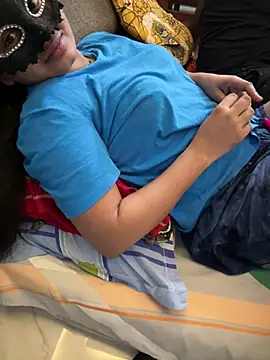 Snapshot of Magical-Couple-telugu chatting on January 19, 2025, 8:09 pm Magical-Couple-telugu online show from January 19, 2025, 8:09 pm