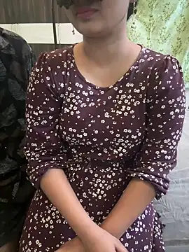 Snapshot of Magical-Couple-telugu chatting on January 27, 2025, 1:09 pm Magical-Couple-telugu online show from January 27, 2025, 1:09 pm