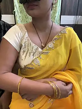 Snapshot of Magical-Couple-telugu chatting on January 29, 2025, 2:21 pm Magical-Couple-telugu online show from January 29, 2025, 2:21 pm