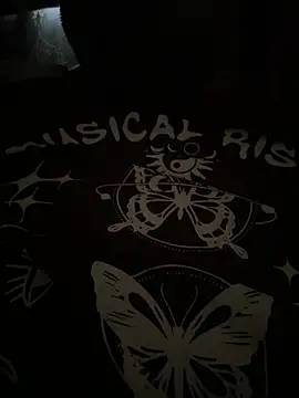 Snapshot of Magical-Couple-telugu chatting on February 13, 2025, 8:17 am Magical-Couple-telugu online show from February 13, 2025, 8:17 am