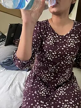 Snapshot of Magical-Couple-telugu chatting on February 15, 2025, 11:47 pm Magical-Couple-telugu online show from February 15, 2025, 11:47 pm