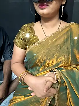 Snapshot of Magical-Couple-telugu chatting on September 20, 2025, 1:01 pm Magical-Couple-telugu online show from September 20, 2025, 1:01 pm