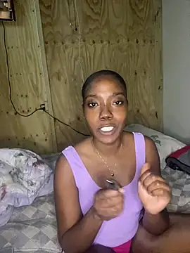 Snapshot of NillaMontana chatting on January 15, 2025, 1:34 am NillaMontana online show from January 15, 2025, 1:34 am