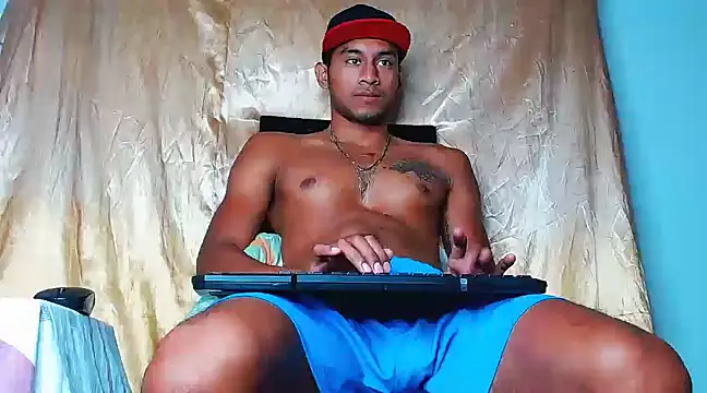 Snapshot of DanteSantoro chatting on January 24, 2025, 12:20 pm DanteSantoro online show from January 24, 2025, 12:20 pm