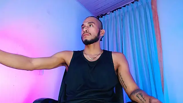 DanteSantoro online show from February 15, 2026, 11:56 pm